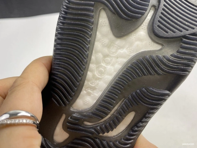 YEEZY ADIDAS BOOST 380 HYLTE GLOW FZ4990 0914
